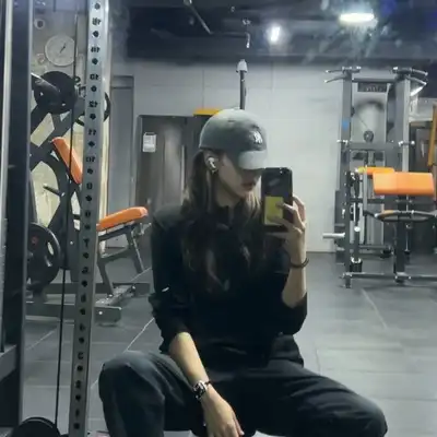 杨宏思